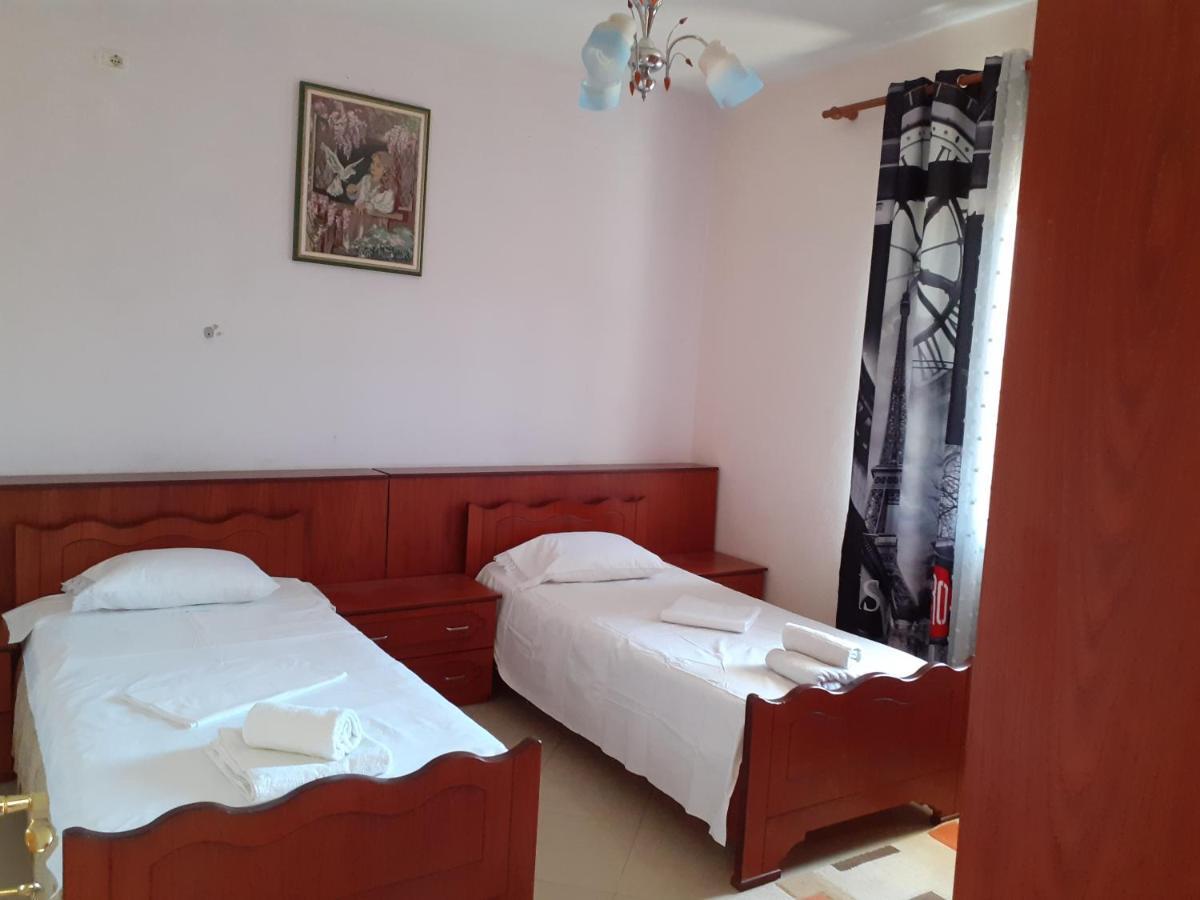 Kanushi House Gjirokaster Ngoại thất bức ảnh