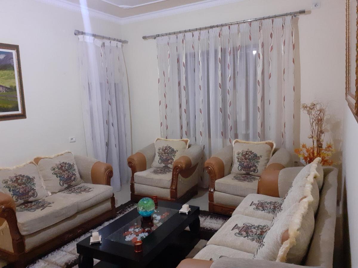 Kanushi House Gjirokaster Ngoại thất bức ảnh