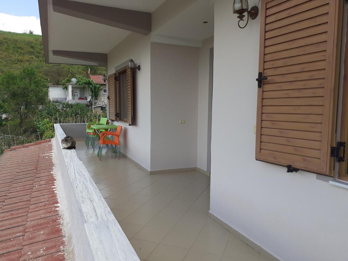 Kanushi House Gjirokaster Ngoại thất bức ảnh
